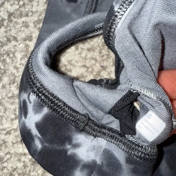 lululemon athletica Black and Gray Tie-Dye Sports Bra - Picture 3 of 3